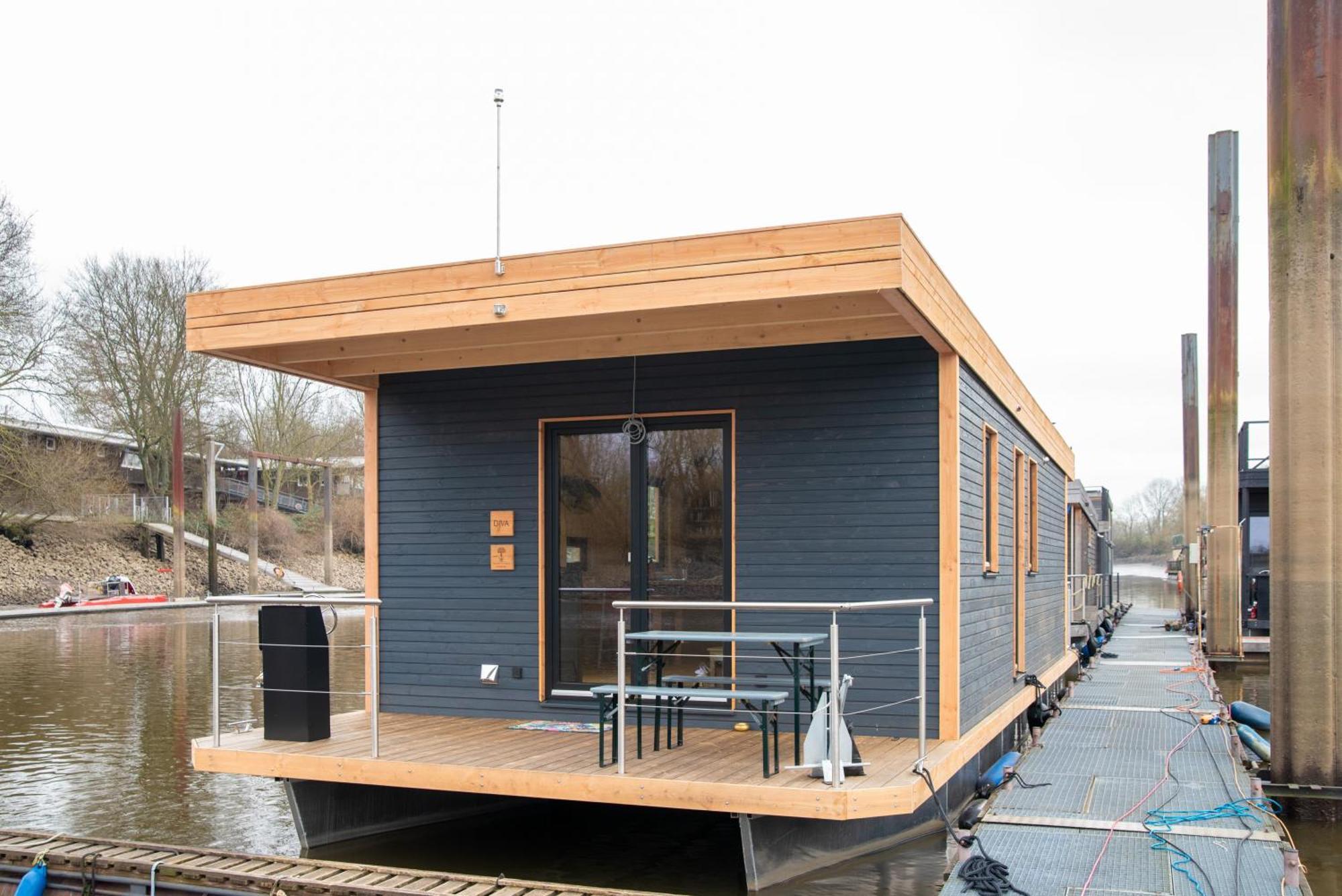 Komfort-Hausboot Diva Mit Kamin ハンブルク エクステリア 写真