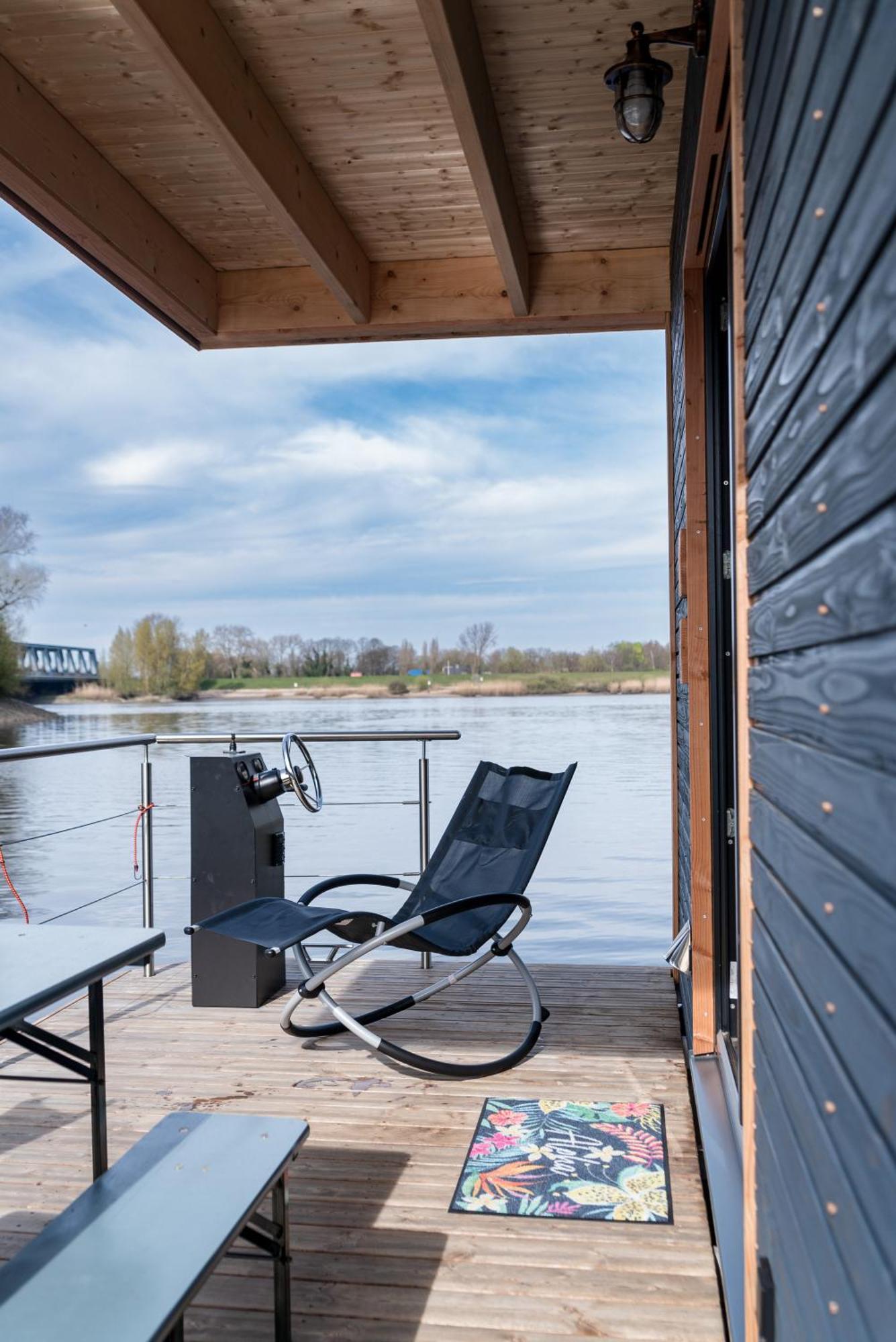 Komfort-Hausboot Diva Mit Kamin ハンブルク エクステリア 写真